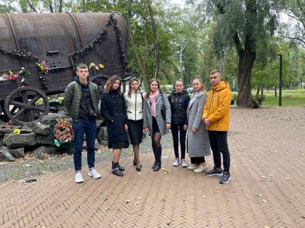 Студенти ННІ № 3 НАВС відвідали Національний історико – меморіальний заповідник «Бабин Яр»